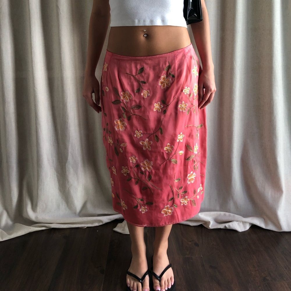 INC %100 Silk Coral Pink Floral Embroidered Midi Skirt